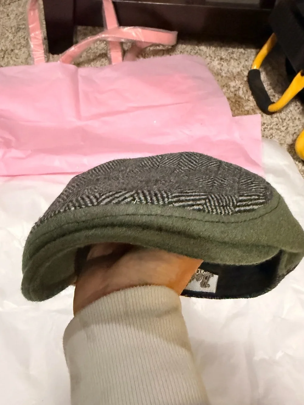Classic Men's Herringbone Flat Cap in Green and Gray